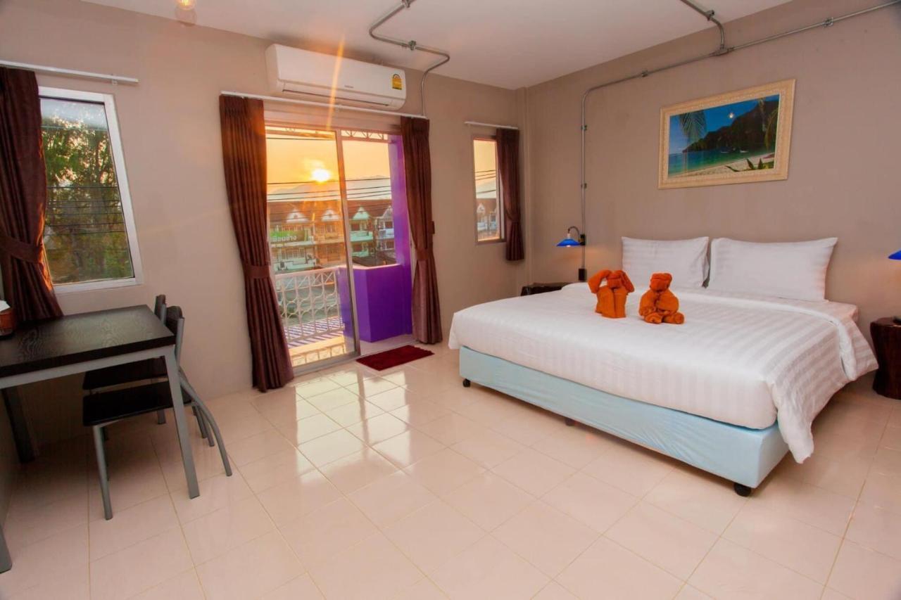 Khaolak Big Bike&Room For Rent Khao Lak Bagian luar foto
